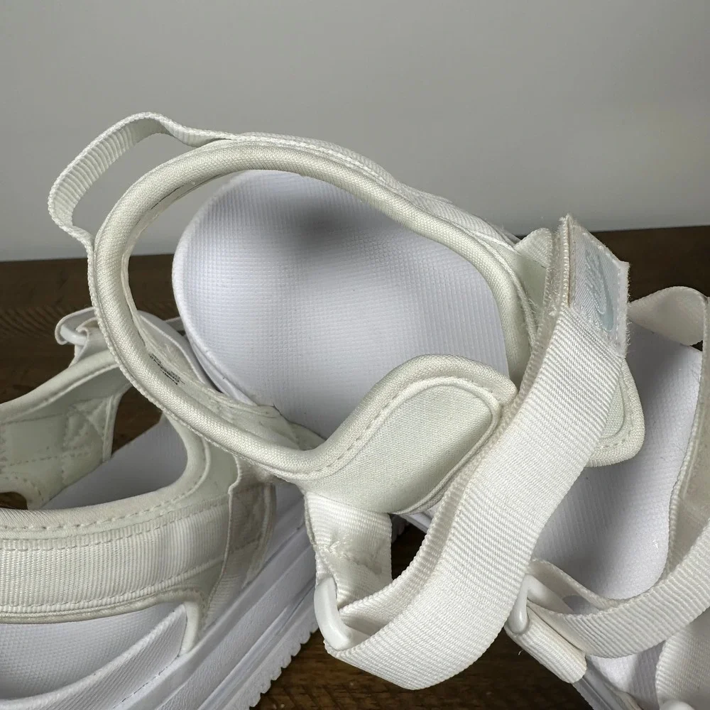 Nike Sandals Womens 10 White Icon Classic Platform Strappy Streetwear